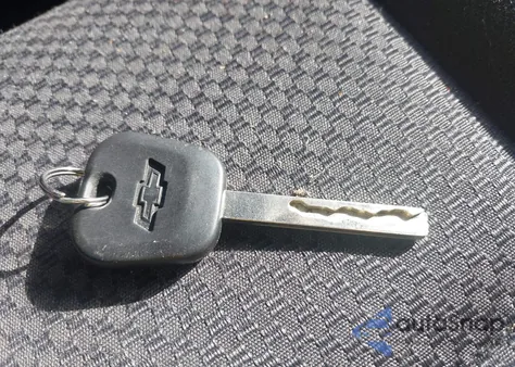 2015 Chevrolet Silverado 1500 1Lt из США, поврежденный, VIN 1GCVKREH4FZ378474